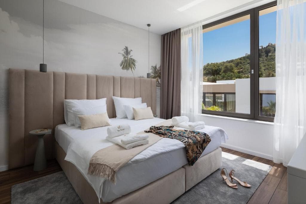 Villa Beach